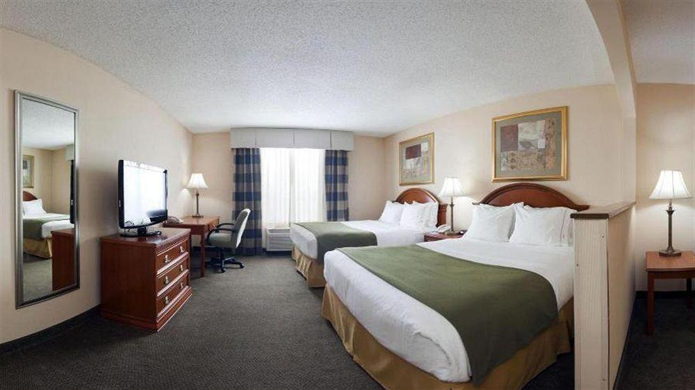 Spark By Hilton La Crosse Onalaska Exterior photo