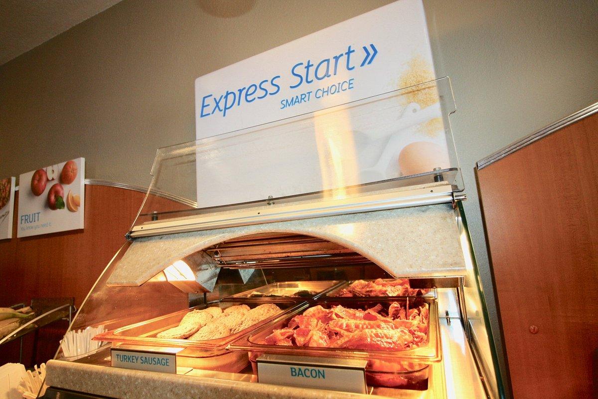 Spark By Hilton La Crosse Onalaska Exterior photo