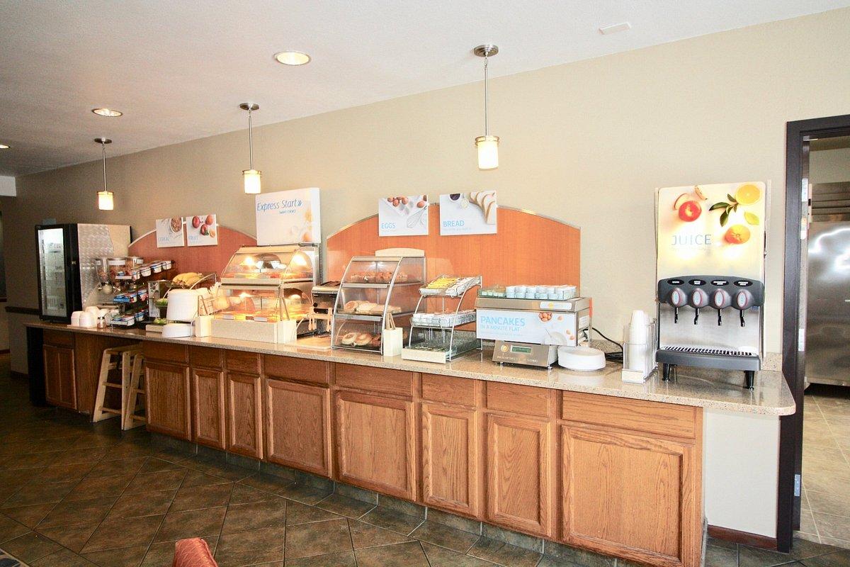 Spark By Hilton La Crosse Onalaska Exterior photo