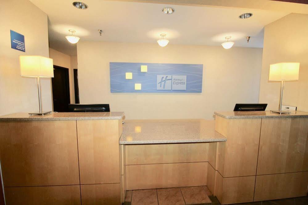 Spark By Hilton La Crosse Onalaska Exterior photo